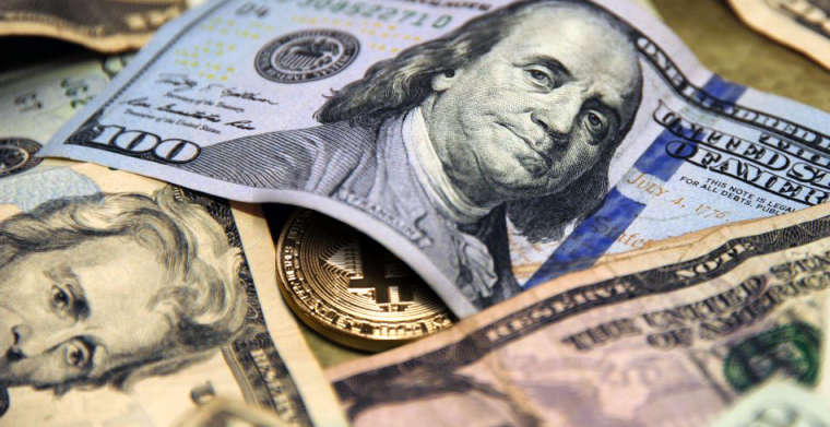 Coinbase: Цифровой доллар должны создавать частники, под контролем государства